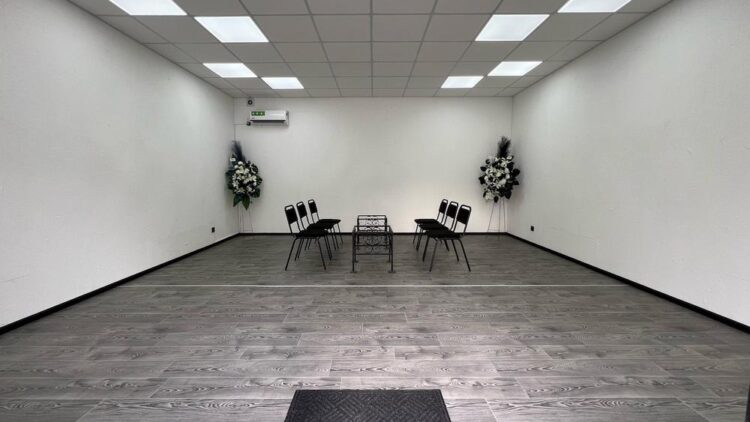 Зал для прощання