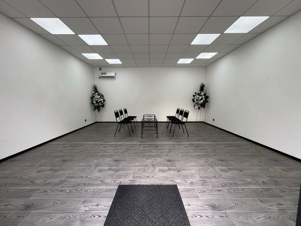 Зал для прощання